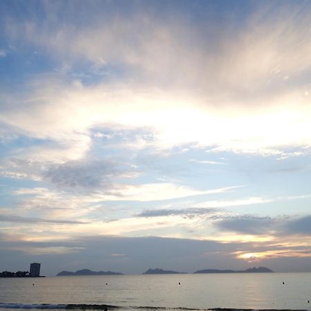 Apartmán Atico En La Playa De Samil Vigo Exteriér fotografie
